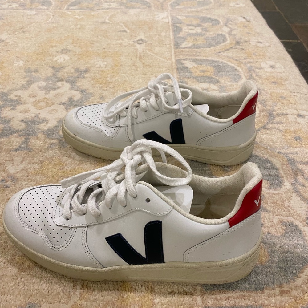Veja sneakers